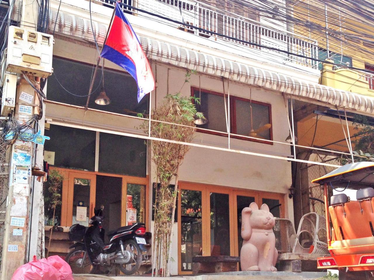 Boutique Dormitory Kochi-Ke Siem Reap Extérieur photo